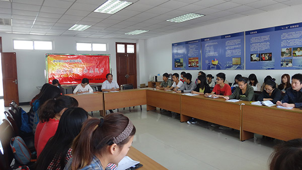 我们“积学修身,励志成才”学风建设月动员大会圆满举行