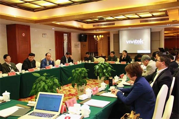 我校朱云教授参加江苏省文化产业发展高层论坛和两大智库调研活动
