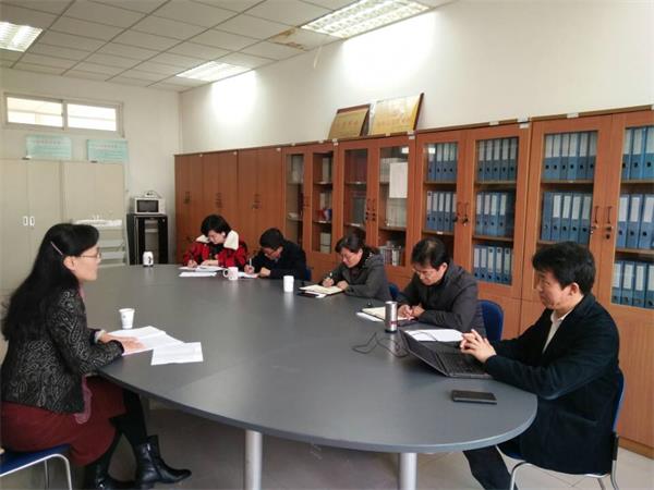 伟德BETVlCTOR1946源于英国召开统战工作专题学习会
