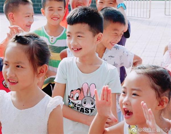 听,我有个秘密想要对你说